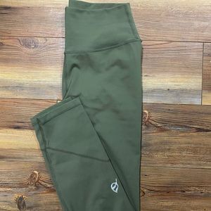 P’tula workout leggings sweet resistance